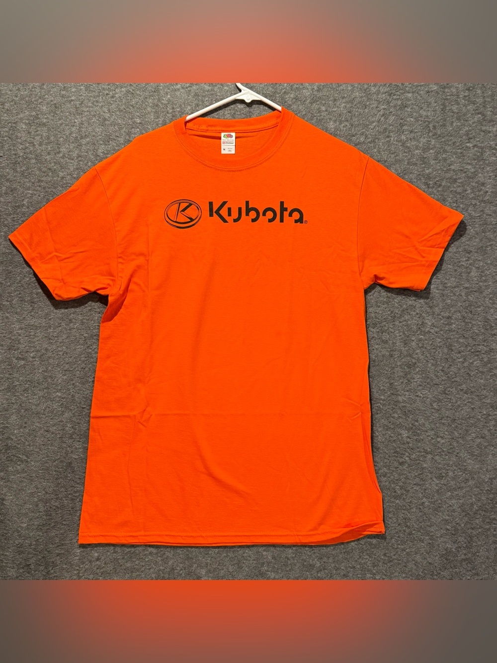 Kubota Tractor Tee Adult Mens M Orange 100% Cotton Lightweight Farm Ag NWOT